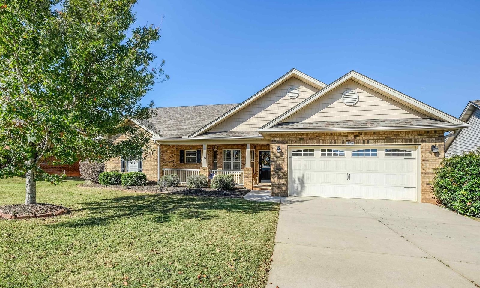 Property image 2 at 723 Misty Glen Lane, Roebuck, SC 29376-2773