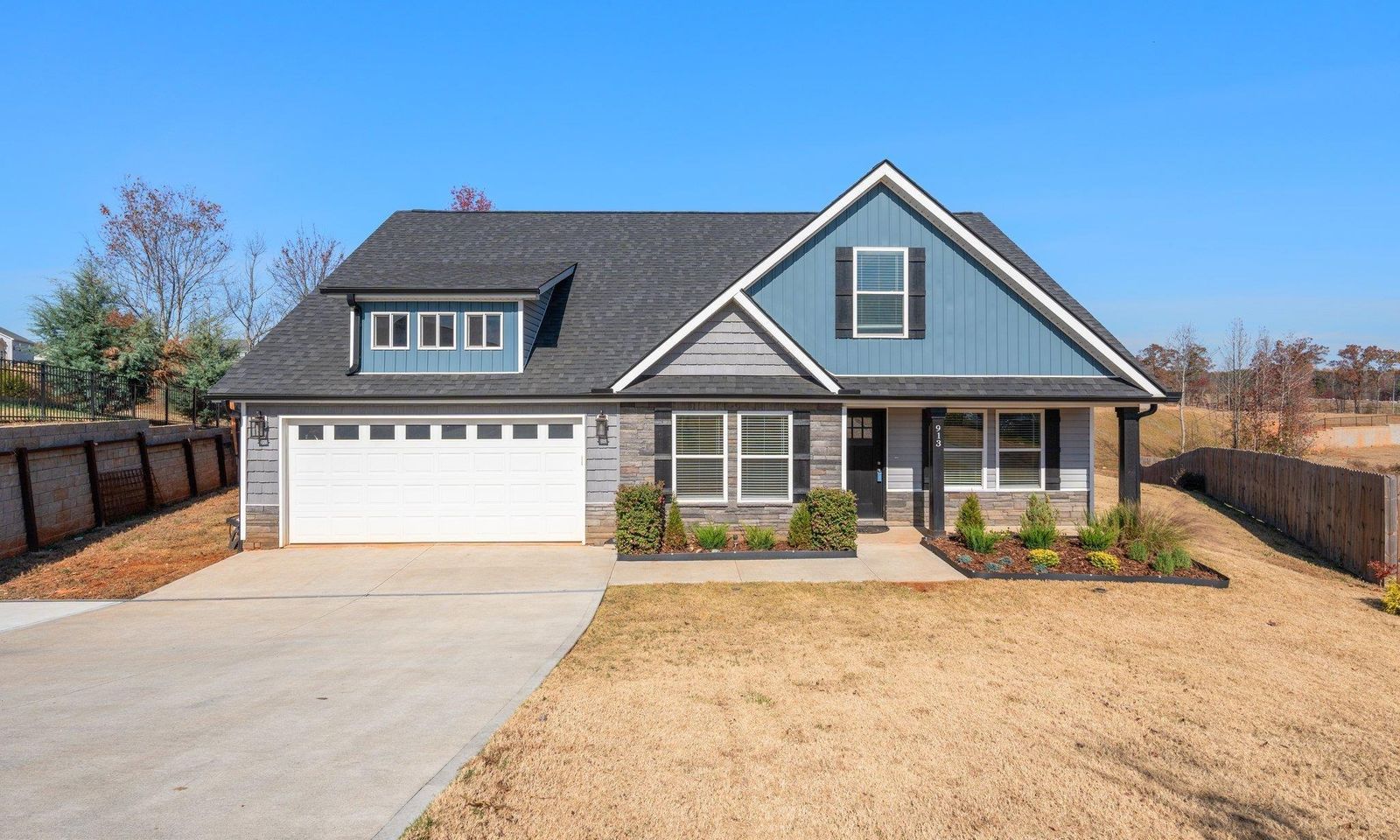 Property image 2 at 913 WILLOWPOINT Lane, Spartanburg, SC 29303
