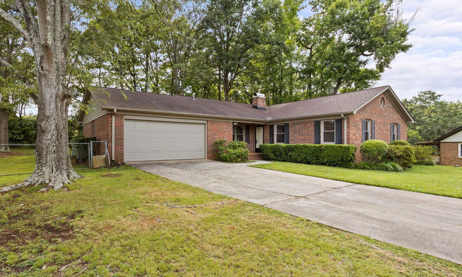 Property image 3 at 4 Oak Park Court, Mauldin, SC 29662