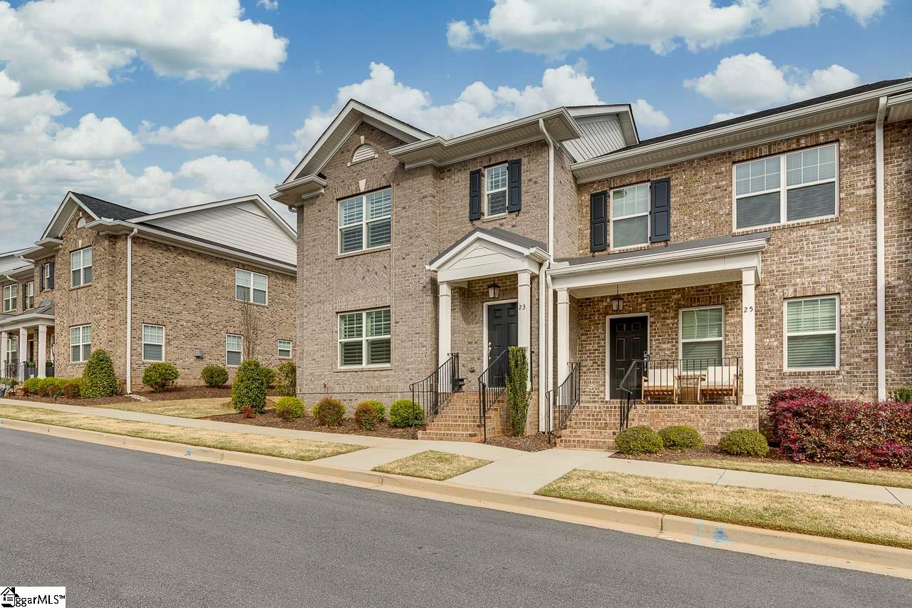 Property image 2 at 23 Peckham Street, Greenville, SC 29607