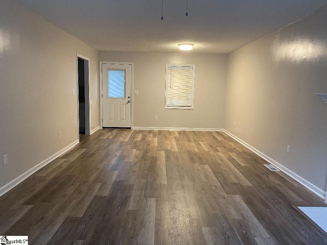Property image 4 at 10 B Setter Lane, Greenville, SC 29607