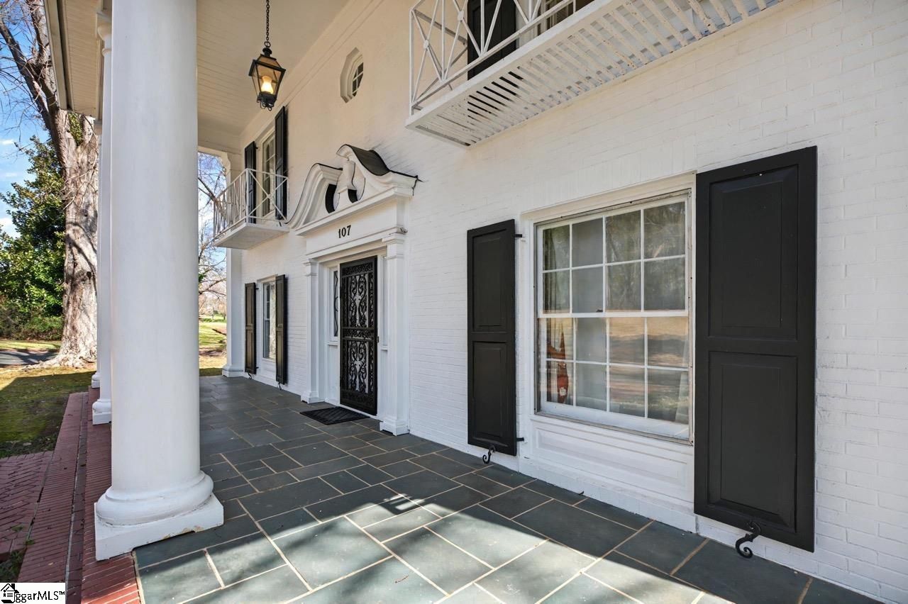 Property image 3 at 107 Lakeview Drive, Easley, SC 29642