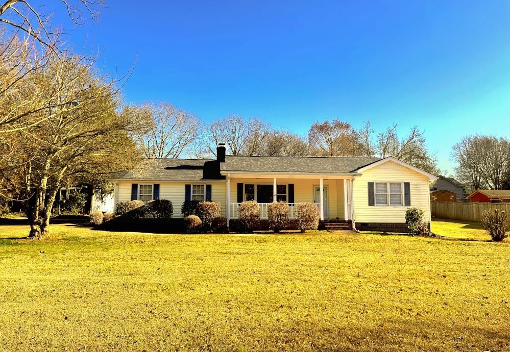 Property image 1 at 107 Clarendon Drive, Easley, SC 29642