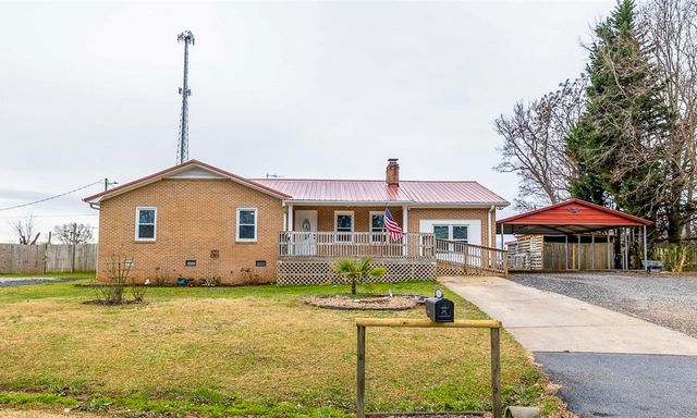 1021 Windmill Trail