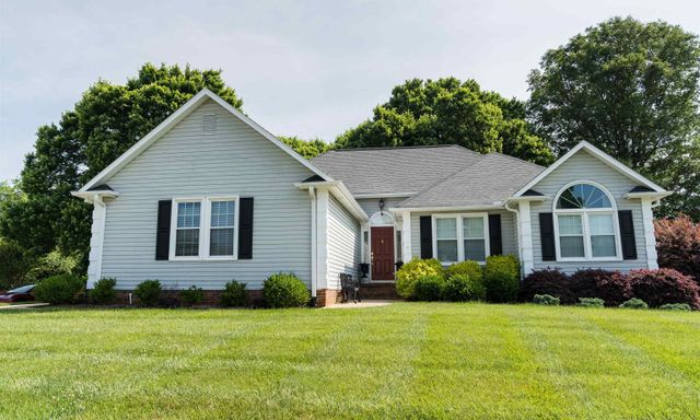 4 Arbordale Lane