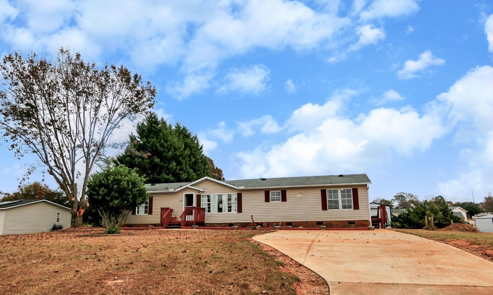 Property image 1 at 608 Courtland Way, Greer, SC 29651