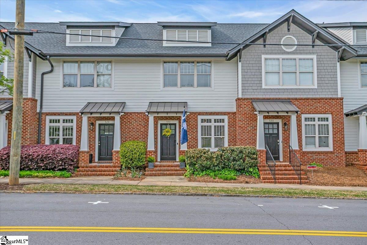 Main image of property at 331 Arlington Avenue, Greenville, SC 29601