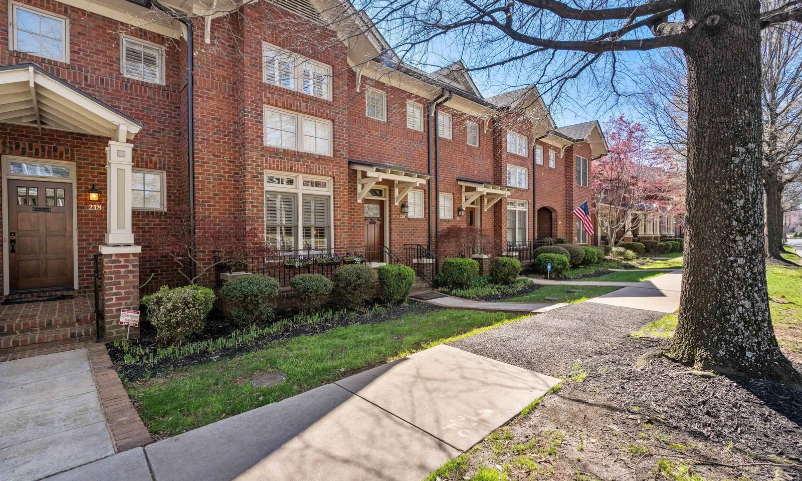 Property image 3 at 216 Butler Avenue, Greenville, SC 29601
