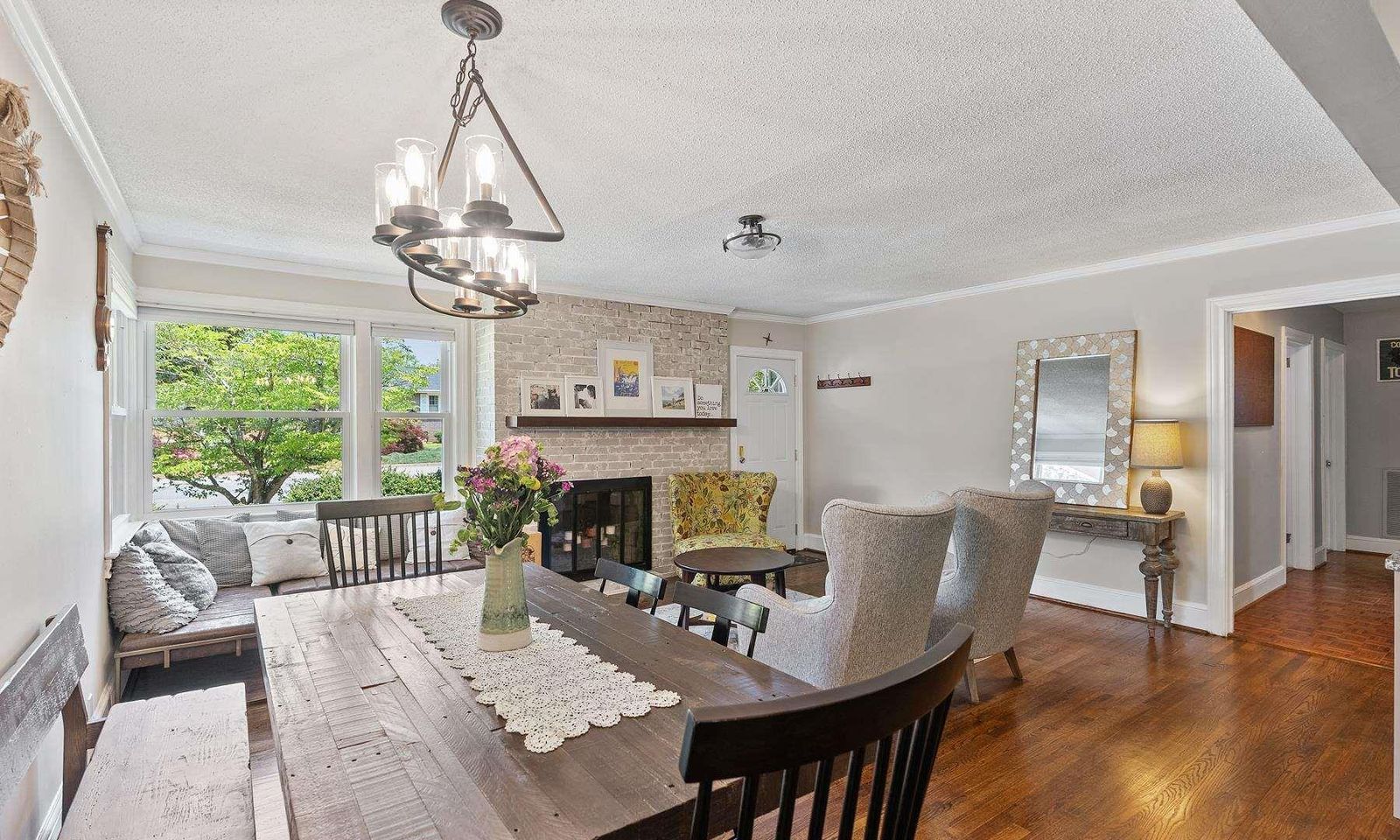 Property image 3 at 411 Dellwood Drive, Greenville, SC 29609