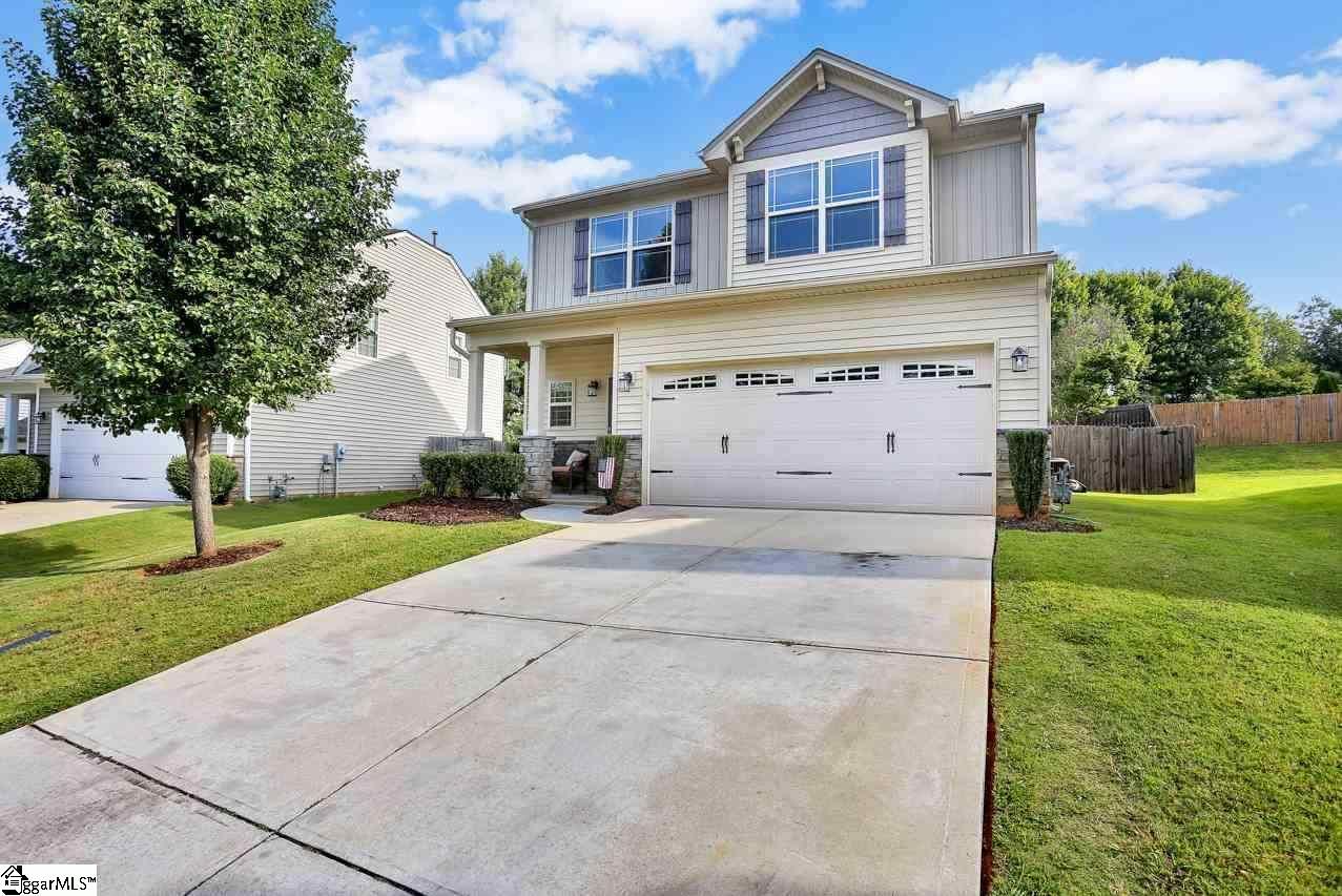 Main image of property at 35 Stream Crossing Way, Greer, SC 29650