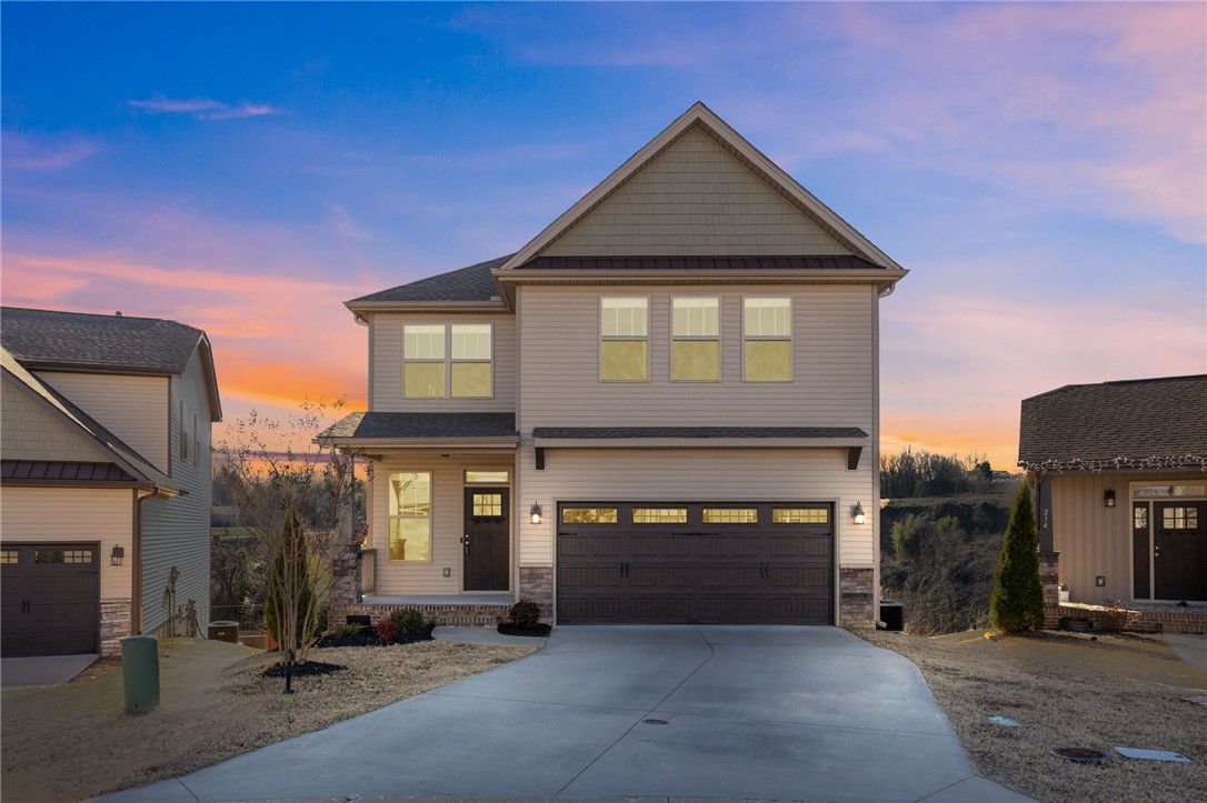 Property image 1 at 216 Clear Court, Taylors, SC 29687