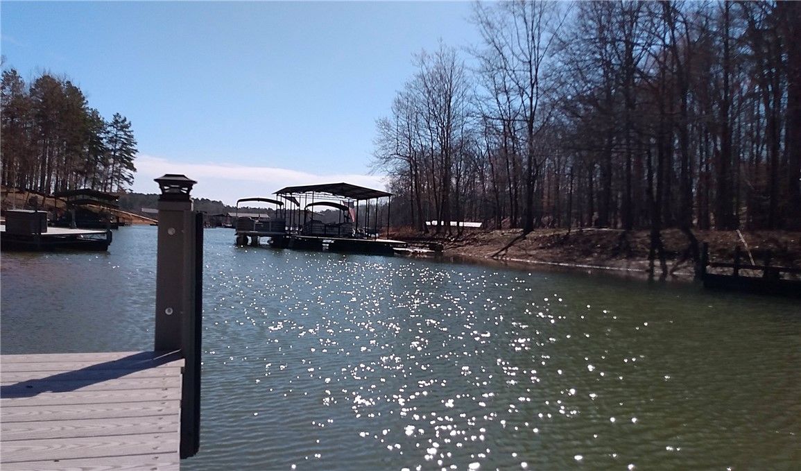 Property image 3 at 124 Friendship Point, Seneca, SC 29678