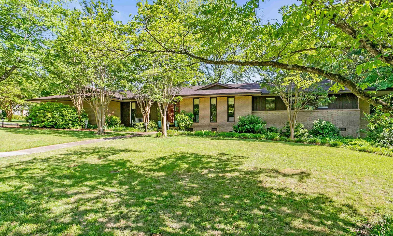 Gower Estates, Greenville Community