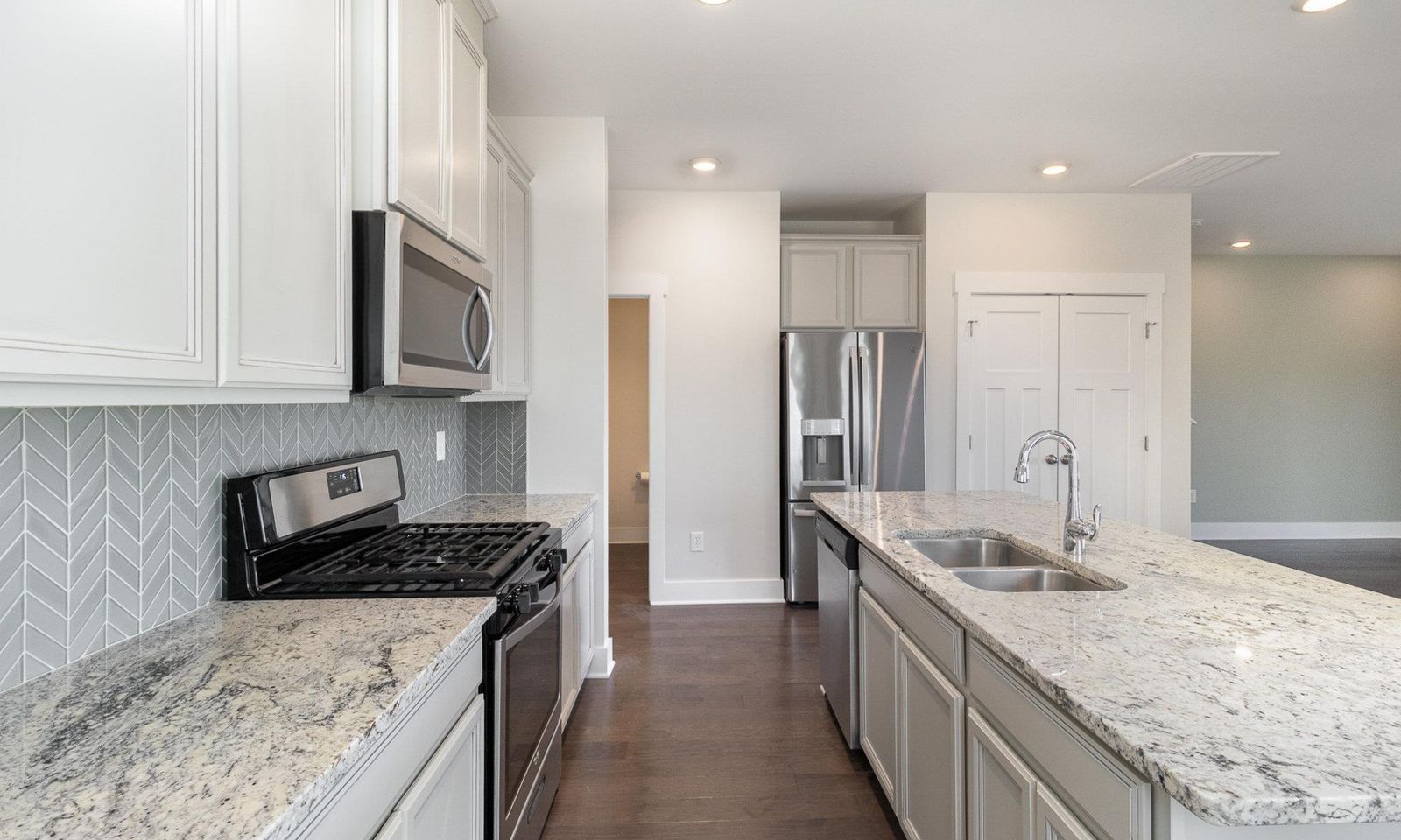 Property image 3 at 100 Outback Drive, Greer, SC 29650