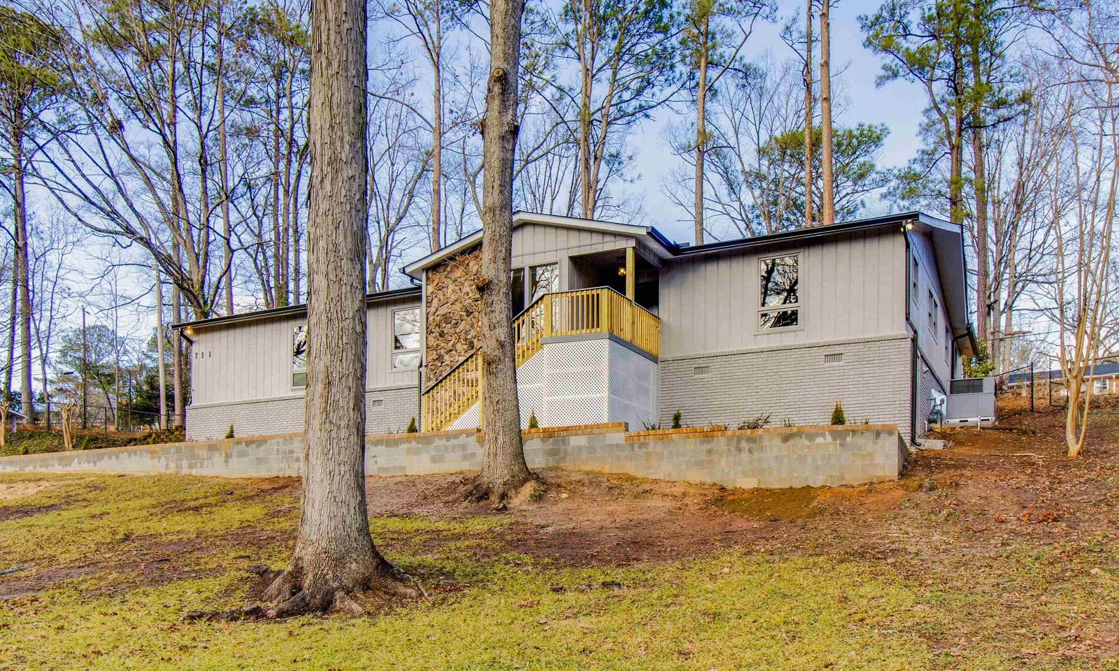 Property image 2 at 711 Tower Lane, Columbia, SC 29210