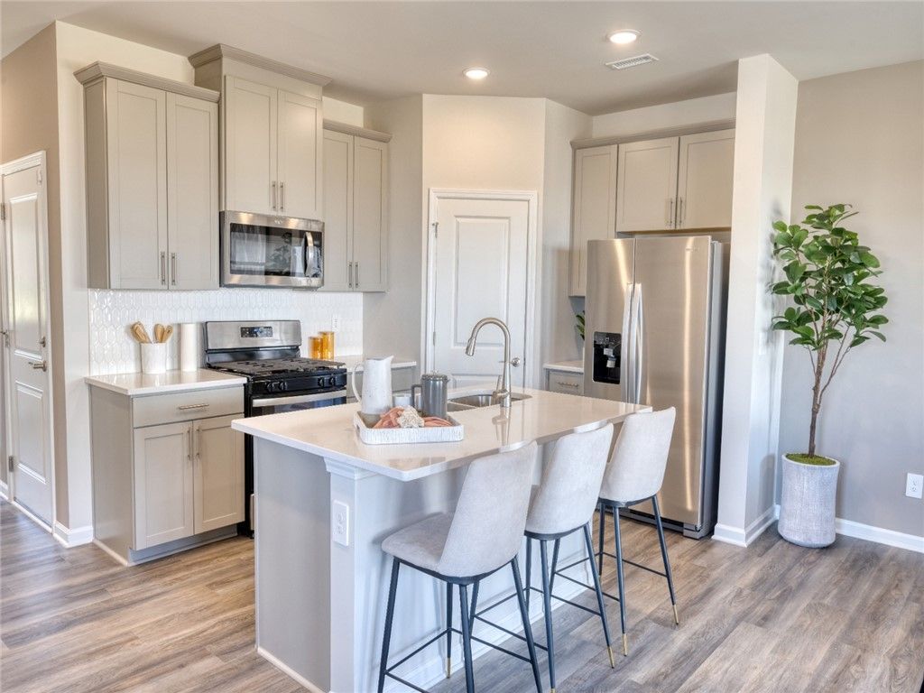 Property image 3 at 209 Cupid Court, Greer, SC 29651