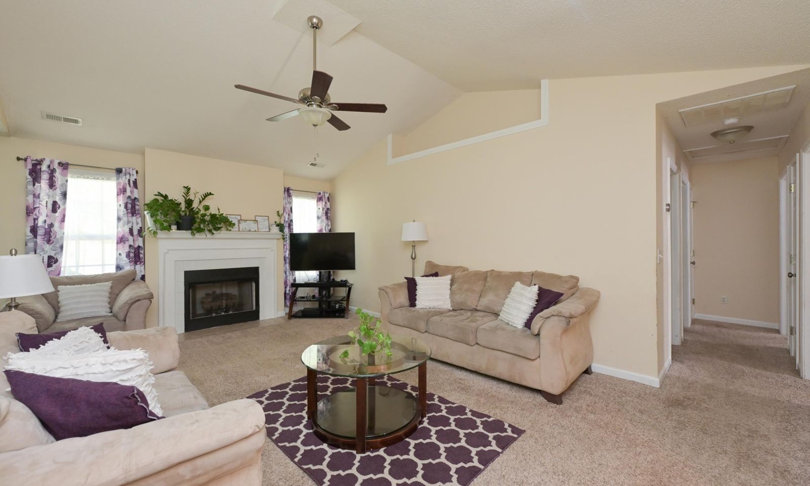 Property image 5 at 115 E Ridgemount Court, Greenville, SC 29617
