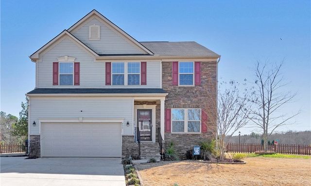 200 Lily Court
