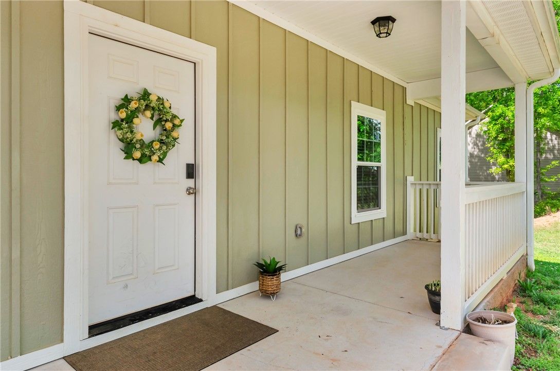 Property image 2 at 137 Boxwood Lane, Anderson, SC 29621