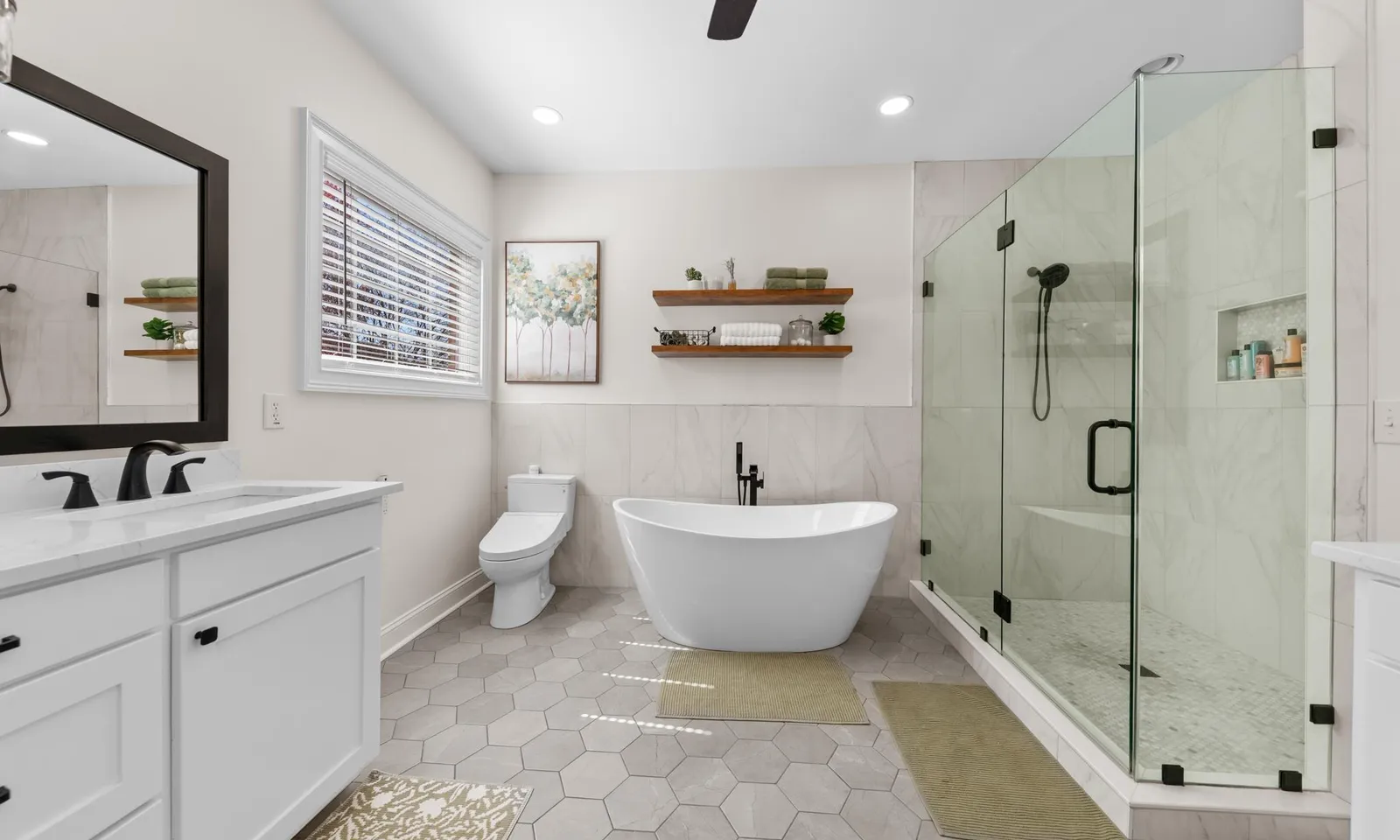 Olde Saluda Passage, Lexington Community