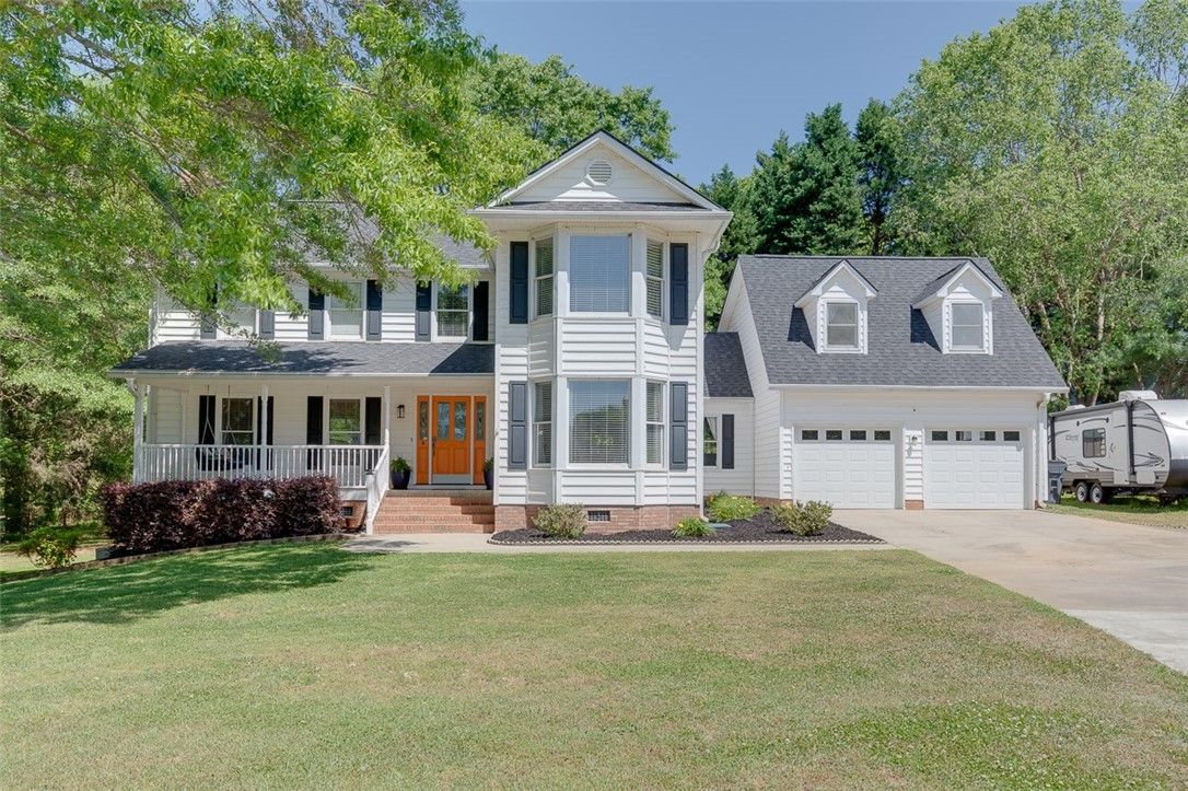 Property image 1 at 204 Monroe Drive, Piedmont, SC 29673