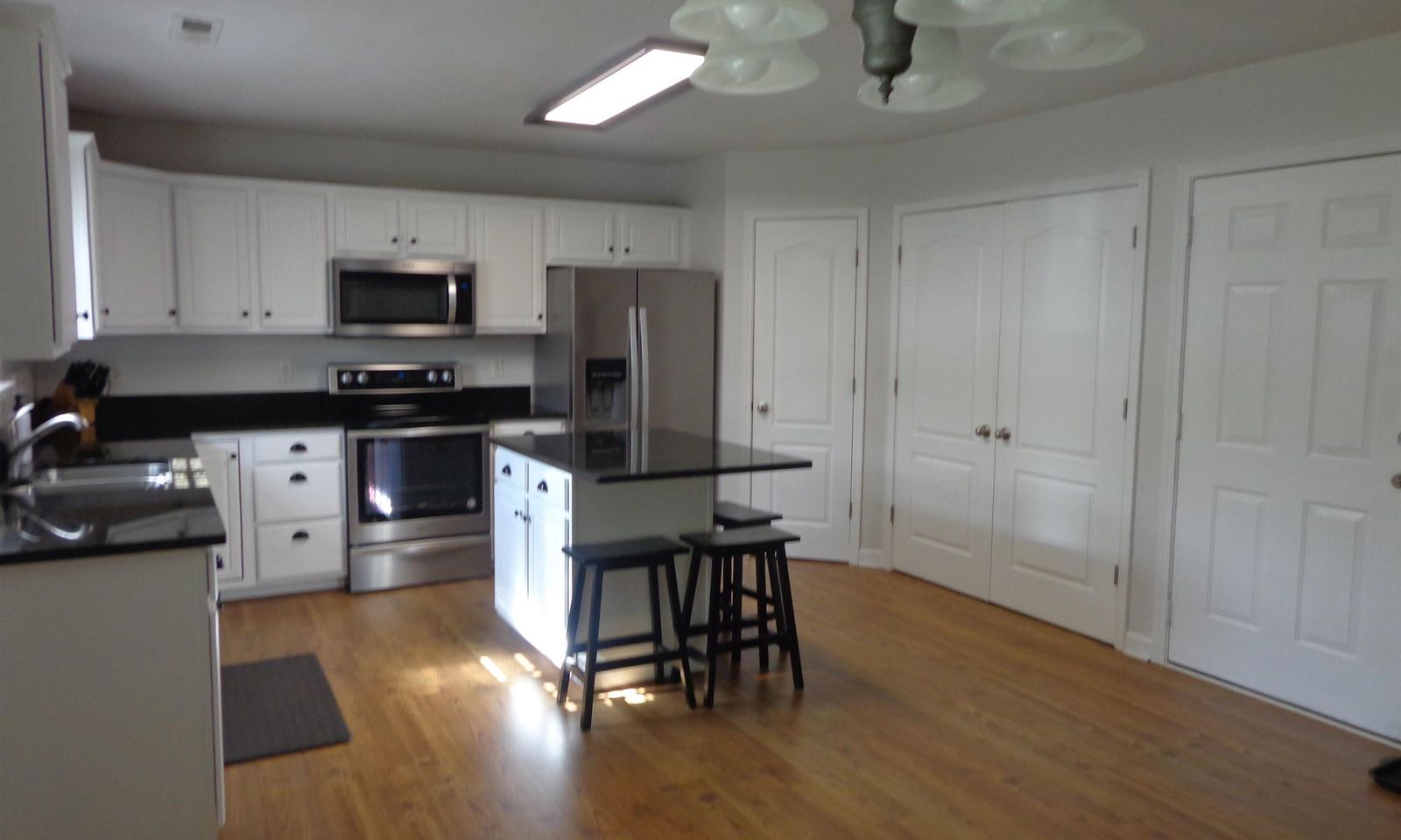Property image 5 at 22 Cole Creek Court, Greer, SC 29651-5070