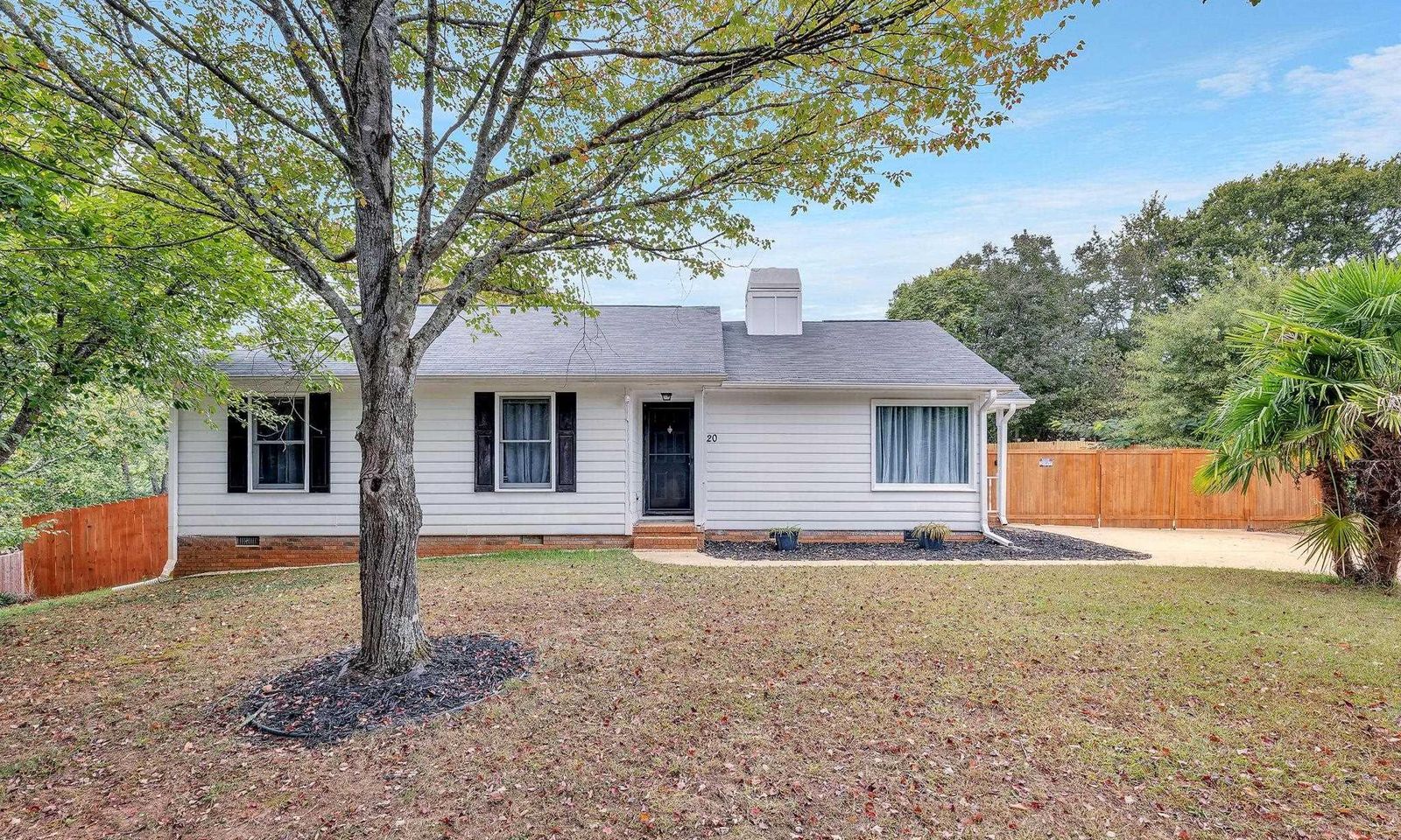 Property image 1 at 20 Paddock Lane, Greer, SC 29650