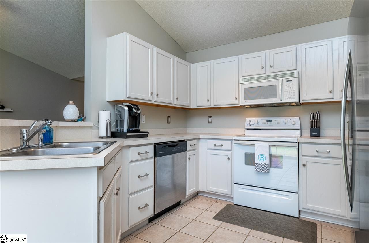 Property image 5 at 629 Timber Walk Drive, Simpsonville, SC 29681