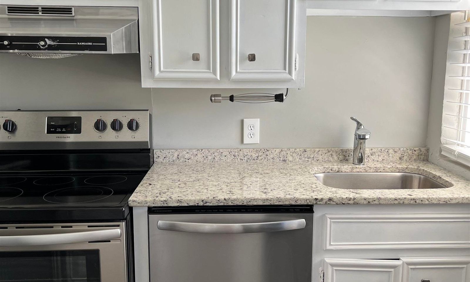 Property image 3 at 601 Cleveland 12F Street, Greenville, SC 29601