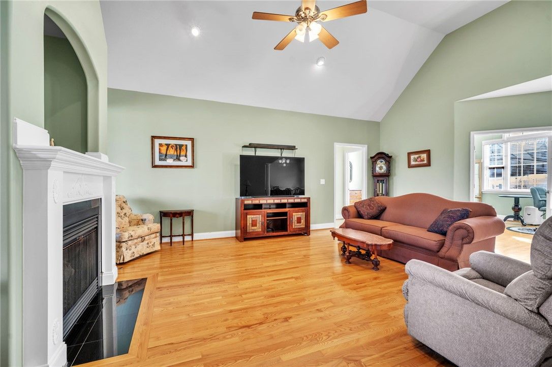Property image 3 at 119 Creekwalk Drive, Anderson, SC 29625