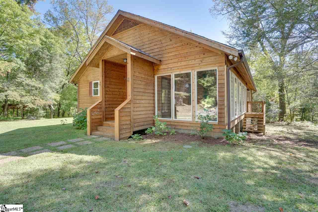 Property image 2 at 7 N Lake Drive, Cleveland, SC 29635