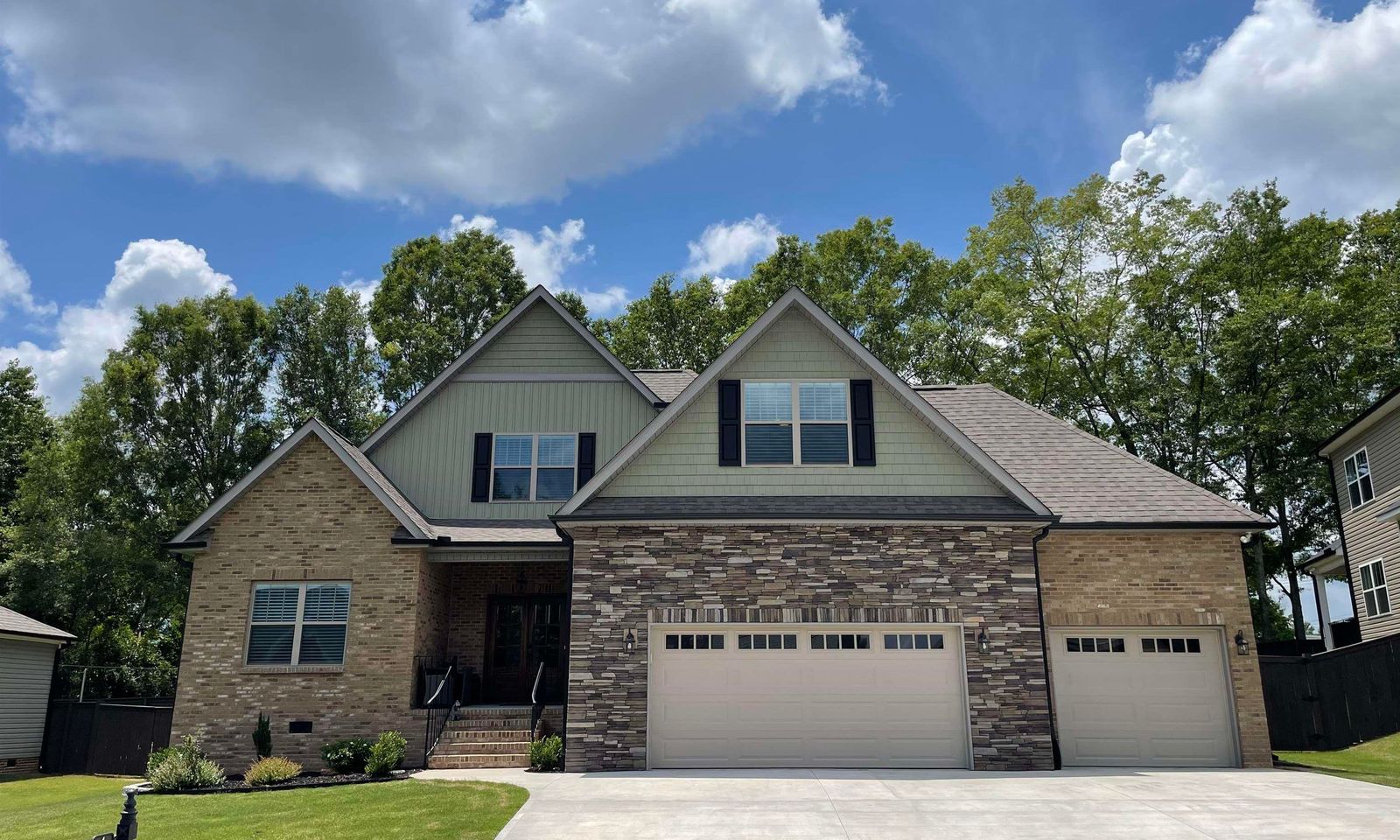 Main image of property at 4 Peaceful Court, Fountain Inn, SC 29644