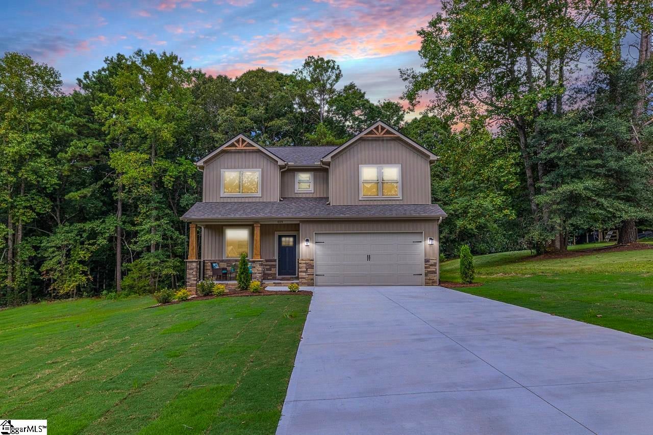 Property image 1 at 409 Ranch Circle, Piedmont, SC 29673