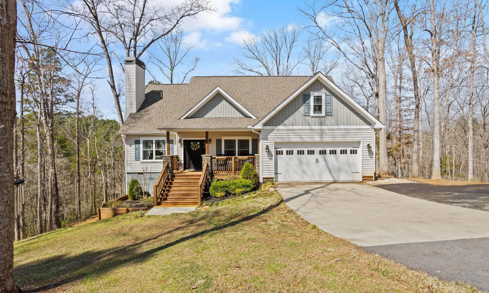 110 Bluebird Lane