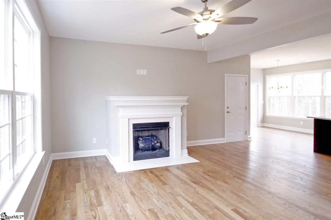 Property image 3 at 230 Northcliff Way, Greenville, SC 29617
