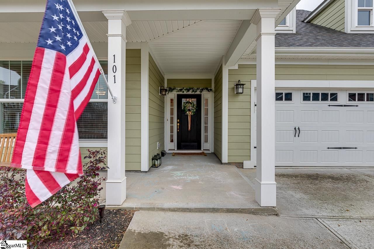 Property image 2 at 101 Quail Creek Drive, Greer, SC 29650