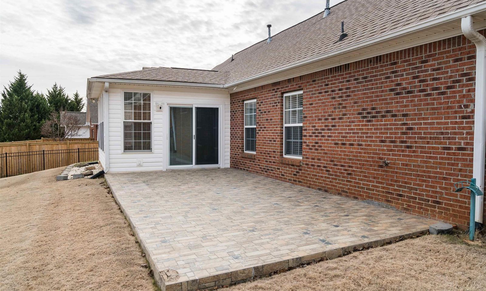 Property image 3 at 426 Glen Crest Drive, Moore, SC 29369
