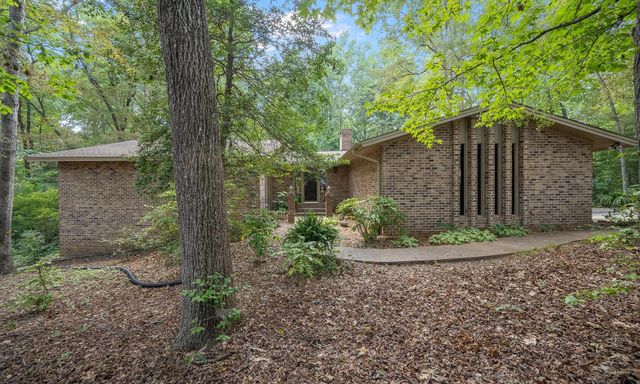 106 Whispering Hollow Road