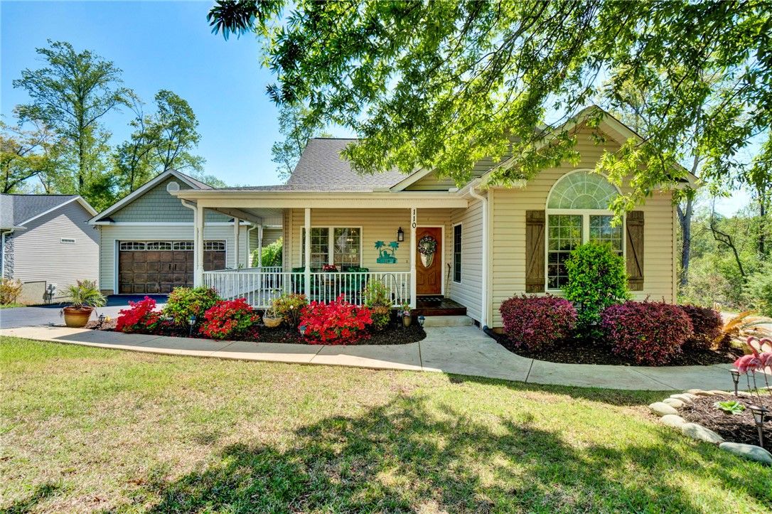 Property image 2 at 110 Brookside Circle, Honea Path, SC 29654
