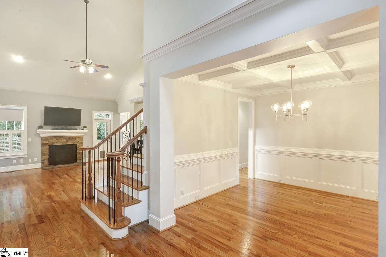 Property image 4 at 413 KILGORE FARMS Circle, Simpsonville, SC 29681