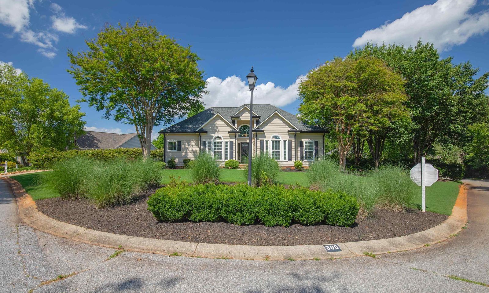 Property image 3 at 300 BATTERY Boulevard, Greenville, SC 29615