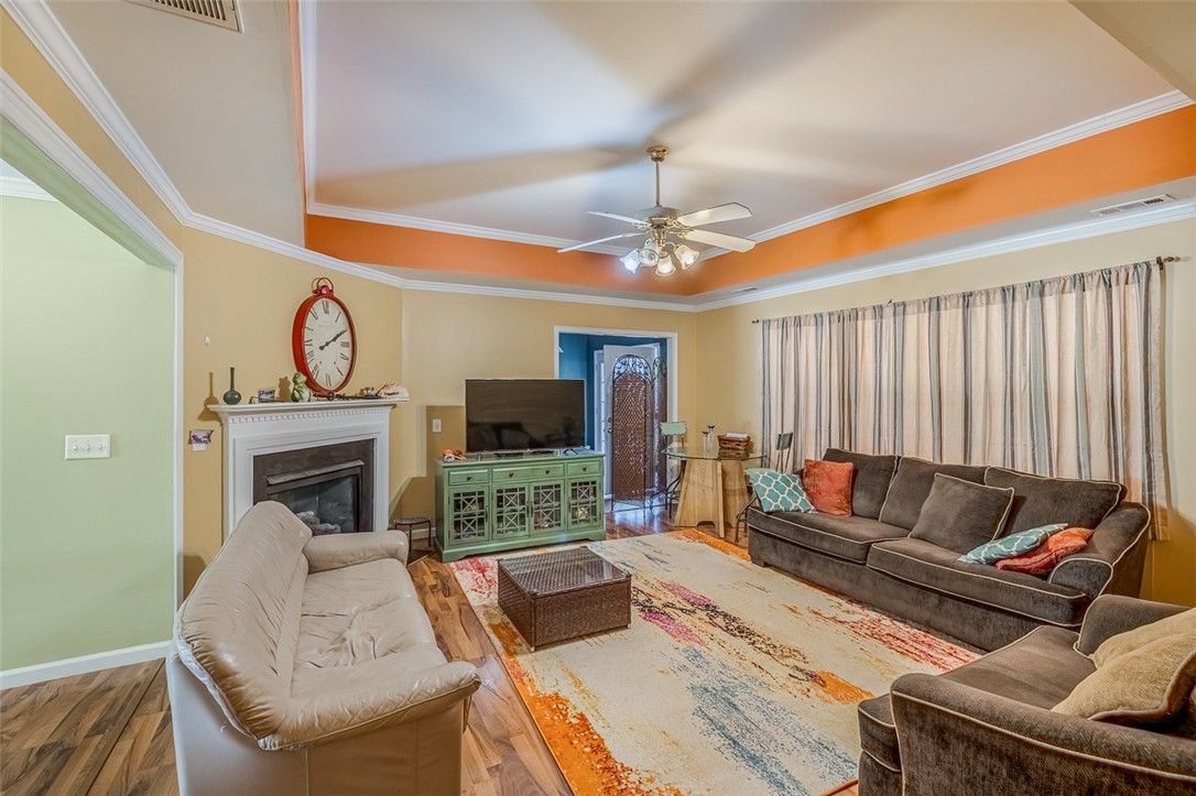 Property image 3 at 14 River Run Court, Greenville, SC 29605
