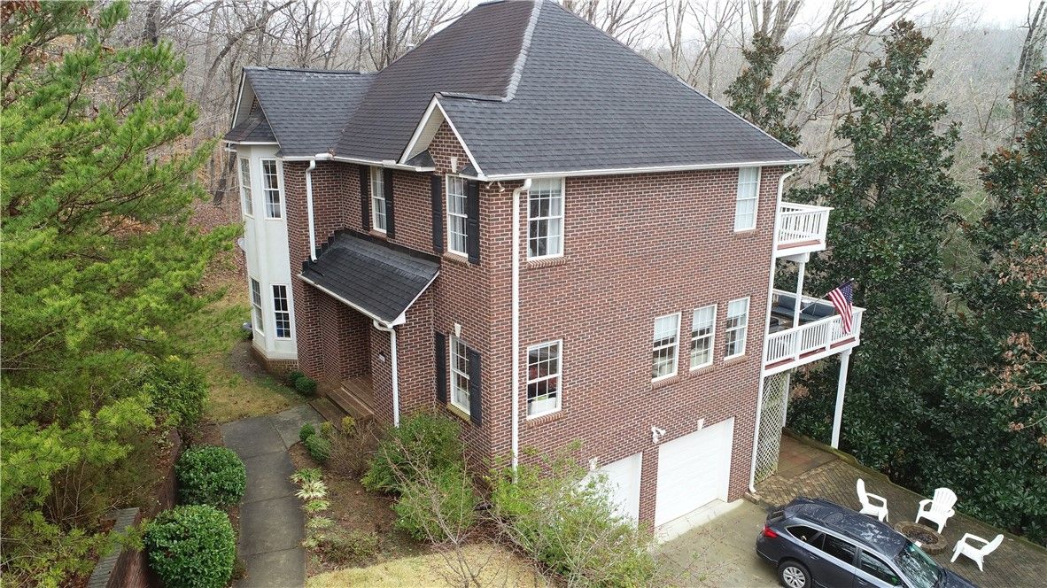 Property image 1 at 207 Sandy Point Drive, Anderson, SC 29625