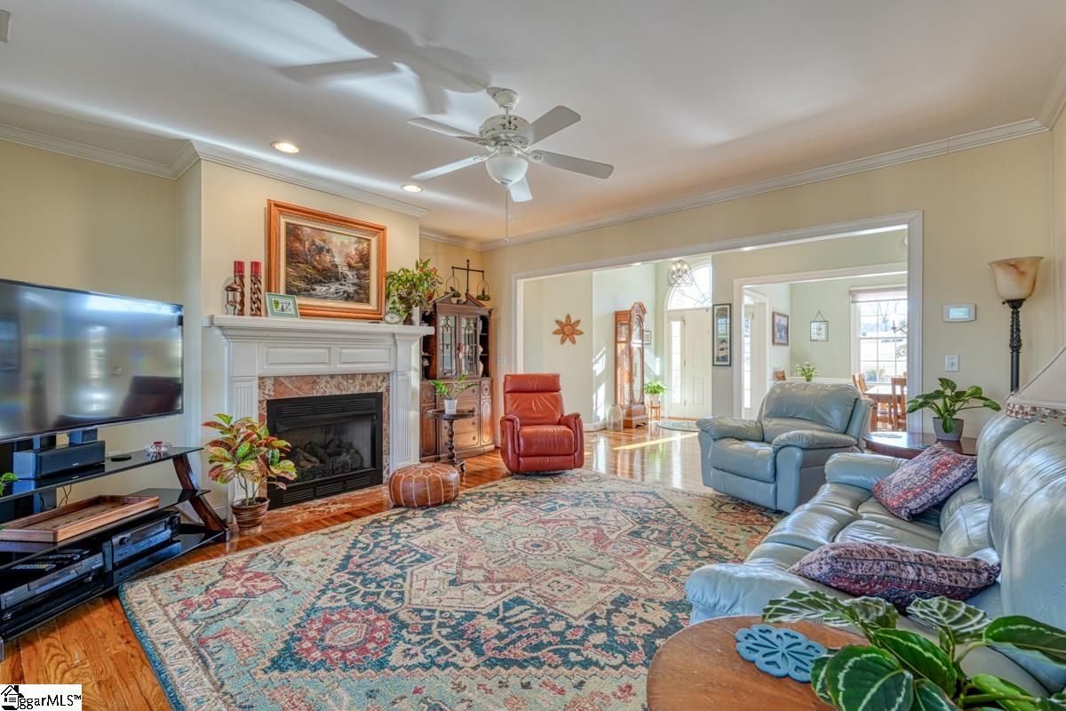 Property image 5 at 564 Thorn Cove Drive, Chesnee, SC 29323