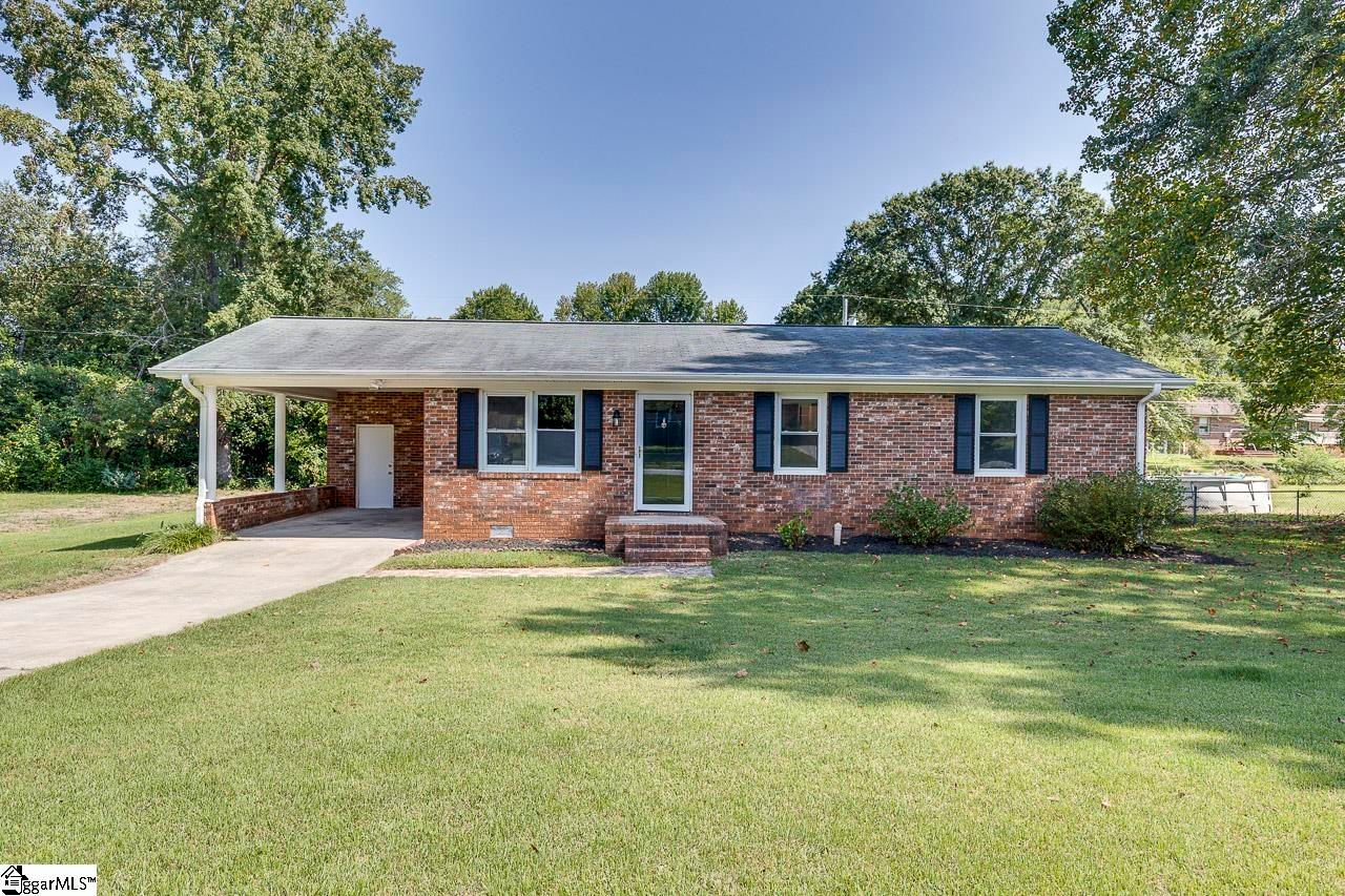 Property image 1 at 103 Truman Street, Easley, SC 29642