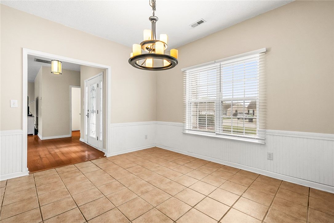 Property image 5 at 9 Druid Hill Court, Simpsonville, SC 29681