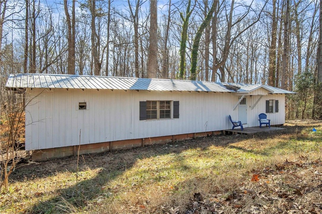 Property image 1 at 32 Chauvin Court, Lavonia, GA 30553