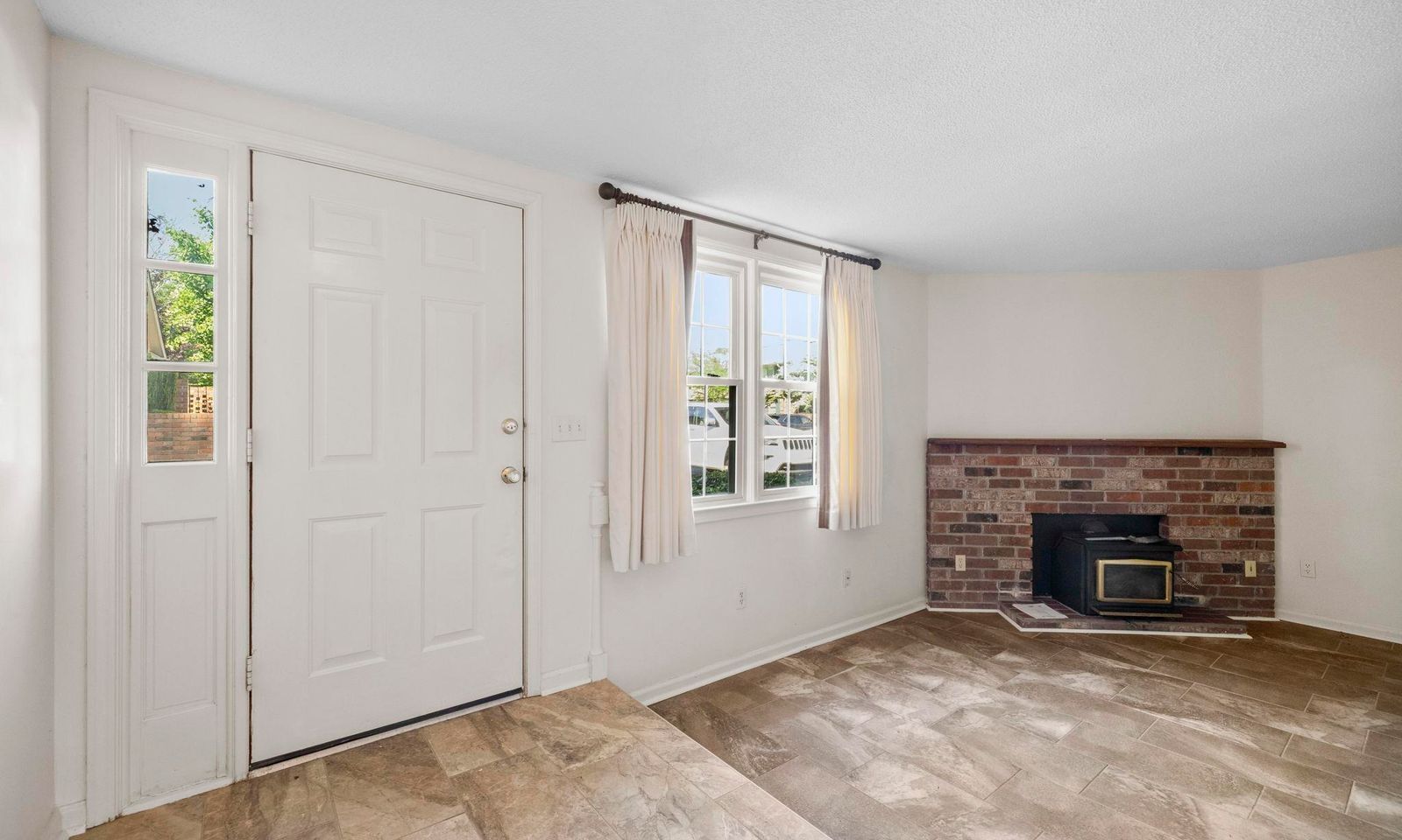 Property image 4 at 710 Hunts Bridge Road, Greenville, SC 29617
