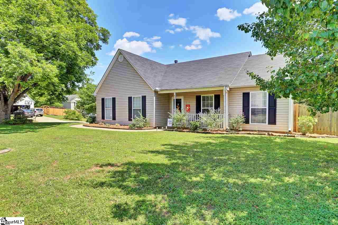 Property image 3 at 101 Bramford Way, Simpsonville, SC 29680