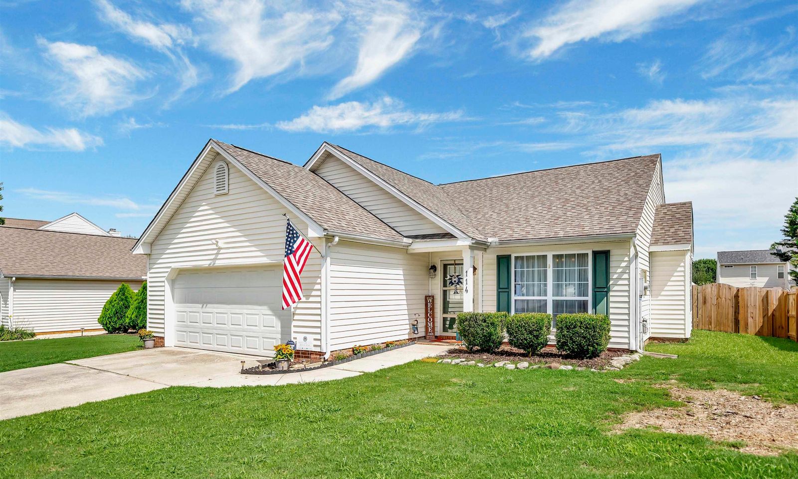 Property image 2 at 114 Fairview Lake Way, Simpsonville, SC 29680